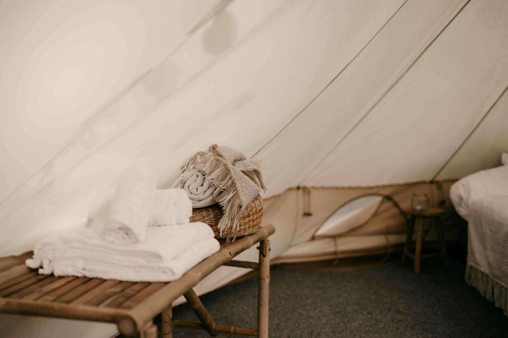 Falkeroed - Lyxig Glamping I Naturreservat Ink Frukost Grebbestad Extérieur photo