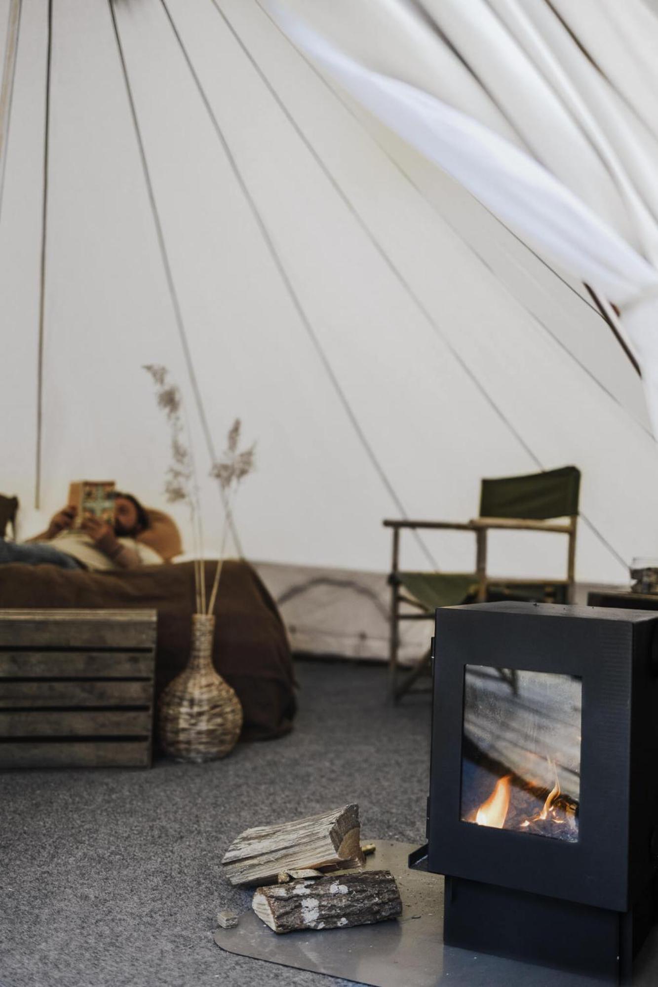 Falkeroed - Lyxig Glamping I Naturreservat Ink Frukost Grebbestad Extérieur photo