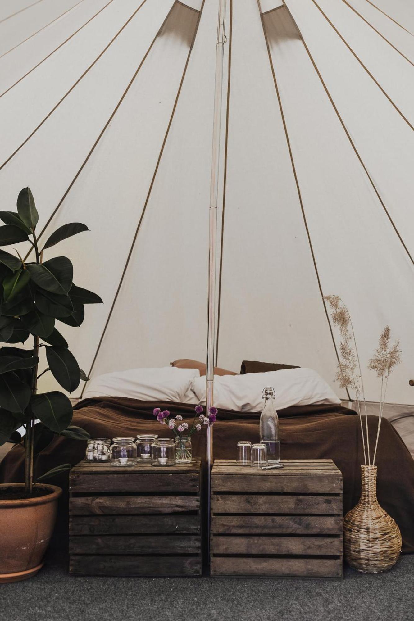 Falkeroed - Lyxig Glamping I Naturreservat Ink Frukost Grebbestad Extérieur photo
